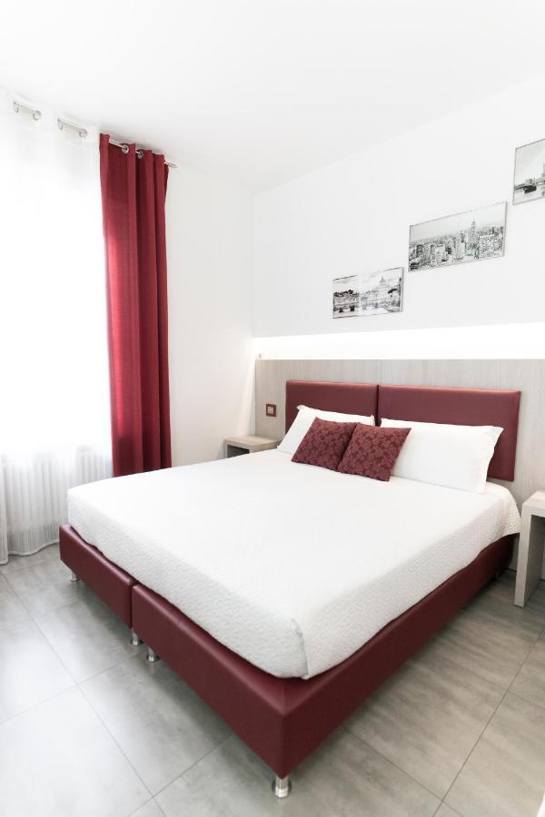 Eden Rooms La Spezia Exteriör bild
