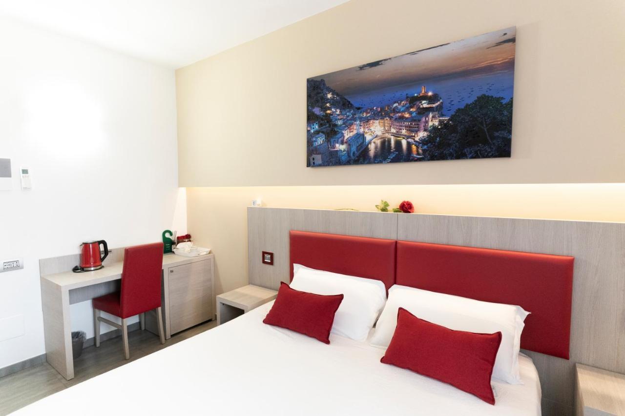 Eden Rooms La Spezia Exteriör bild